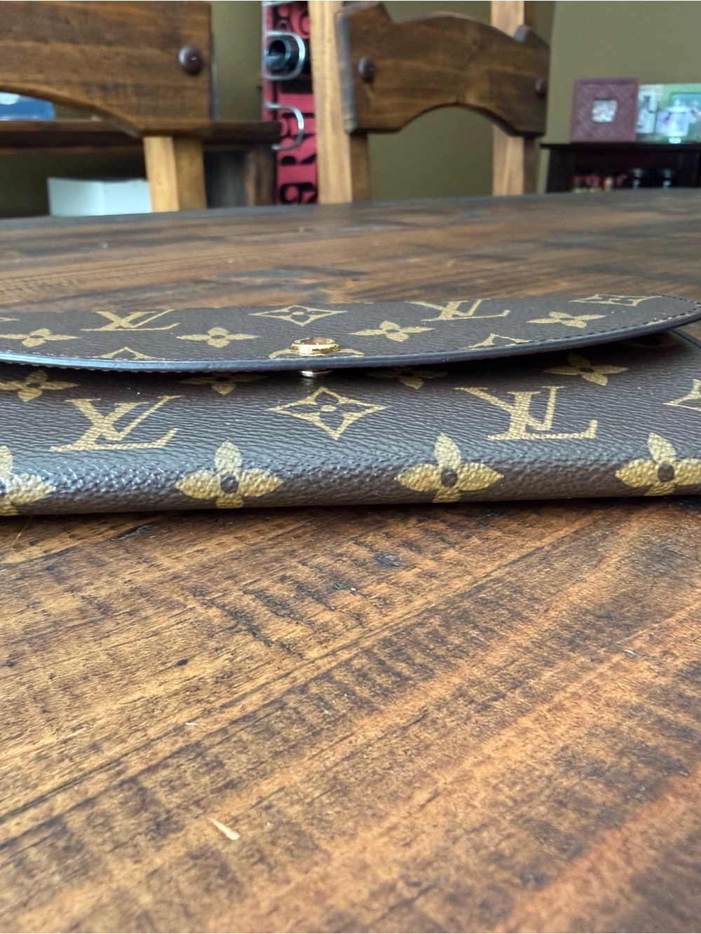 Louis Vuitton Emilie Wallet in Monogram Fuscia - Picture 7 of 14